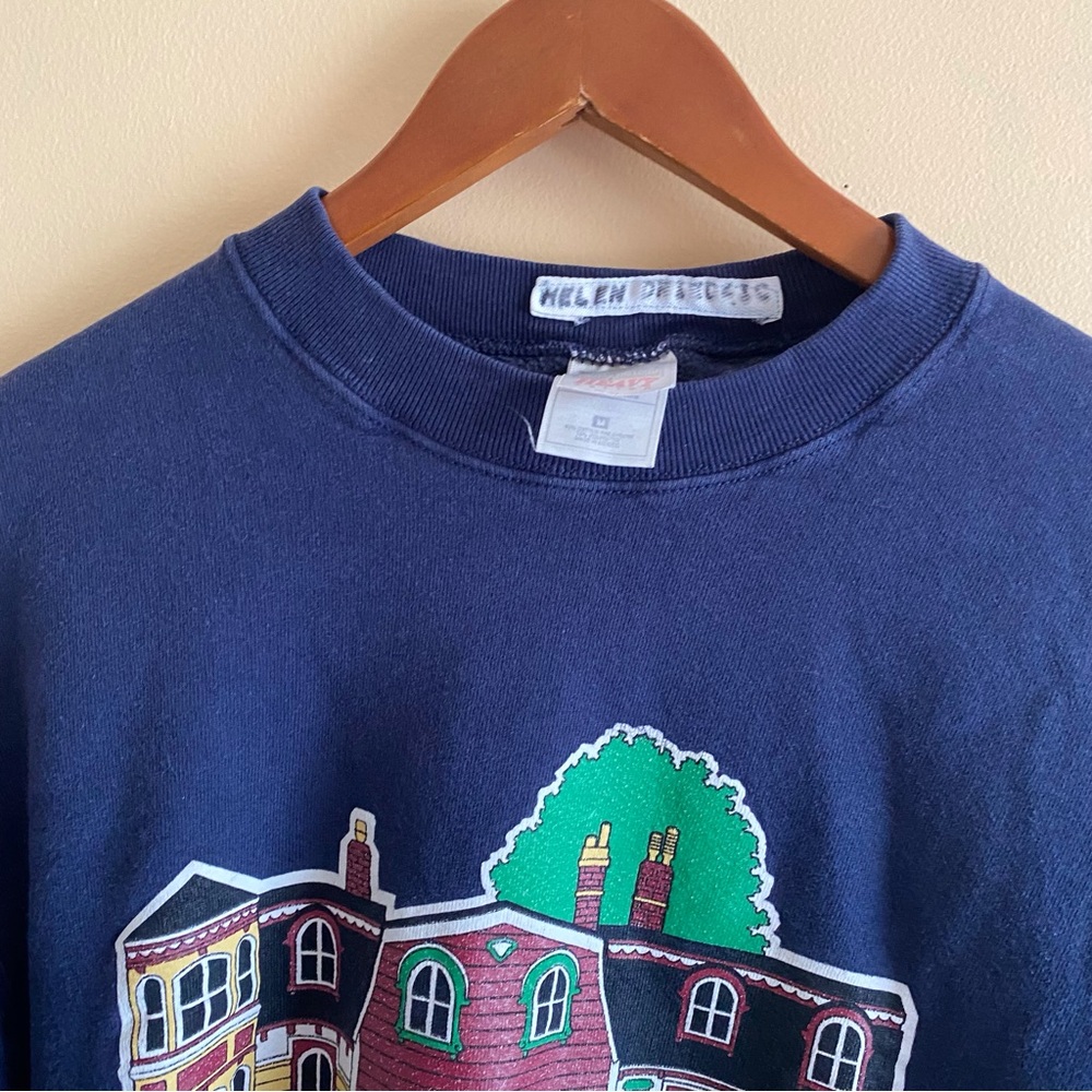 90s Streets of St. John’s Newfoundland Graphic Sweatshirt Size Small Blue Granny - Picture 5 of 15